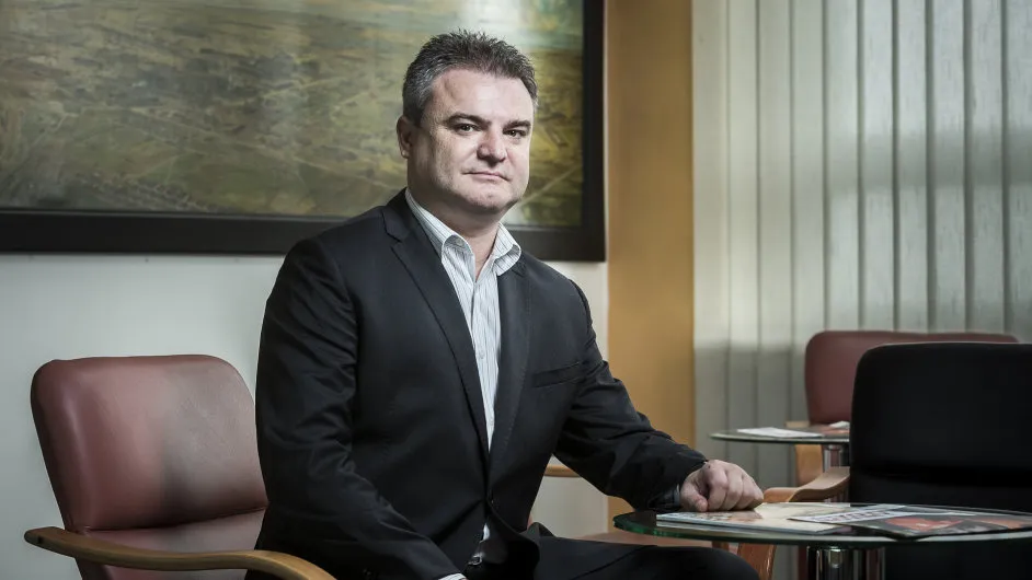 Vítkovicím pomohou banky. Zadlužená strojírenská skupina získala miliardové úvěry