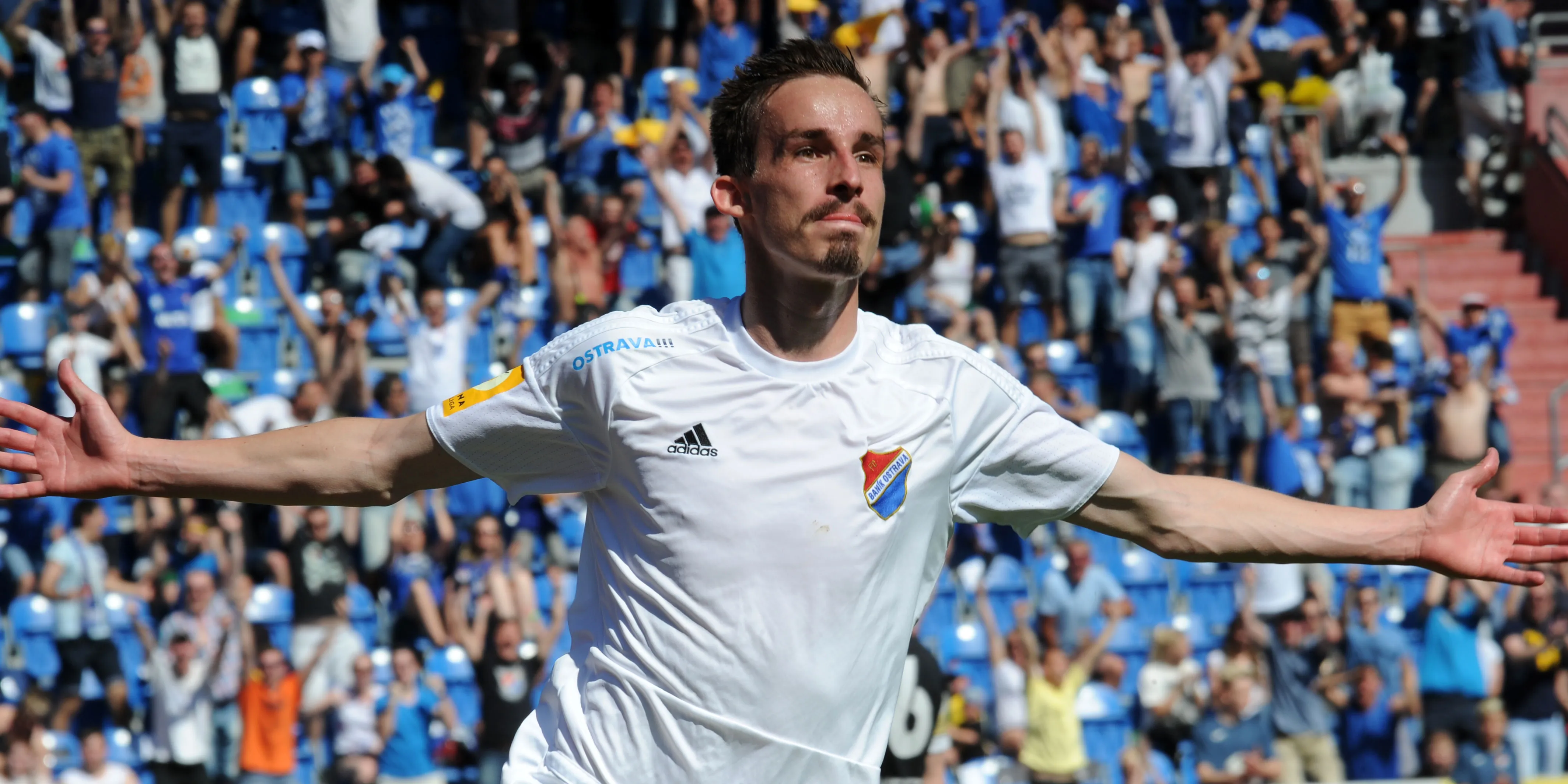 TŘI POSTUPOVÁ RAZÍTKA. BANÍK – ZNOJMO 3:0