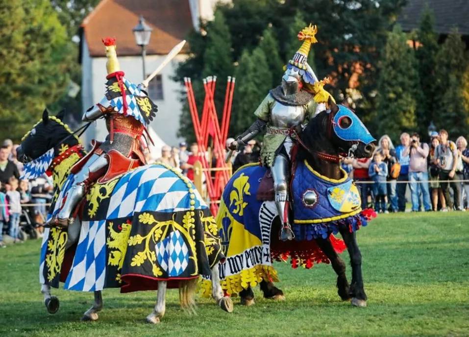 Patnáct tisíc Ostravanů se bavilo na reji