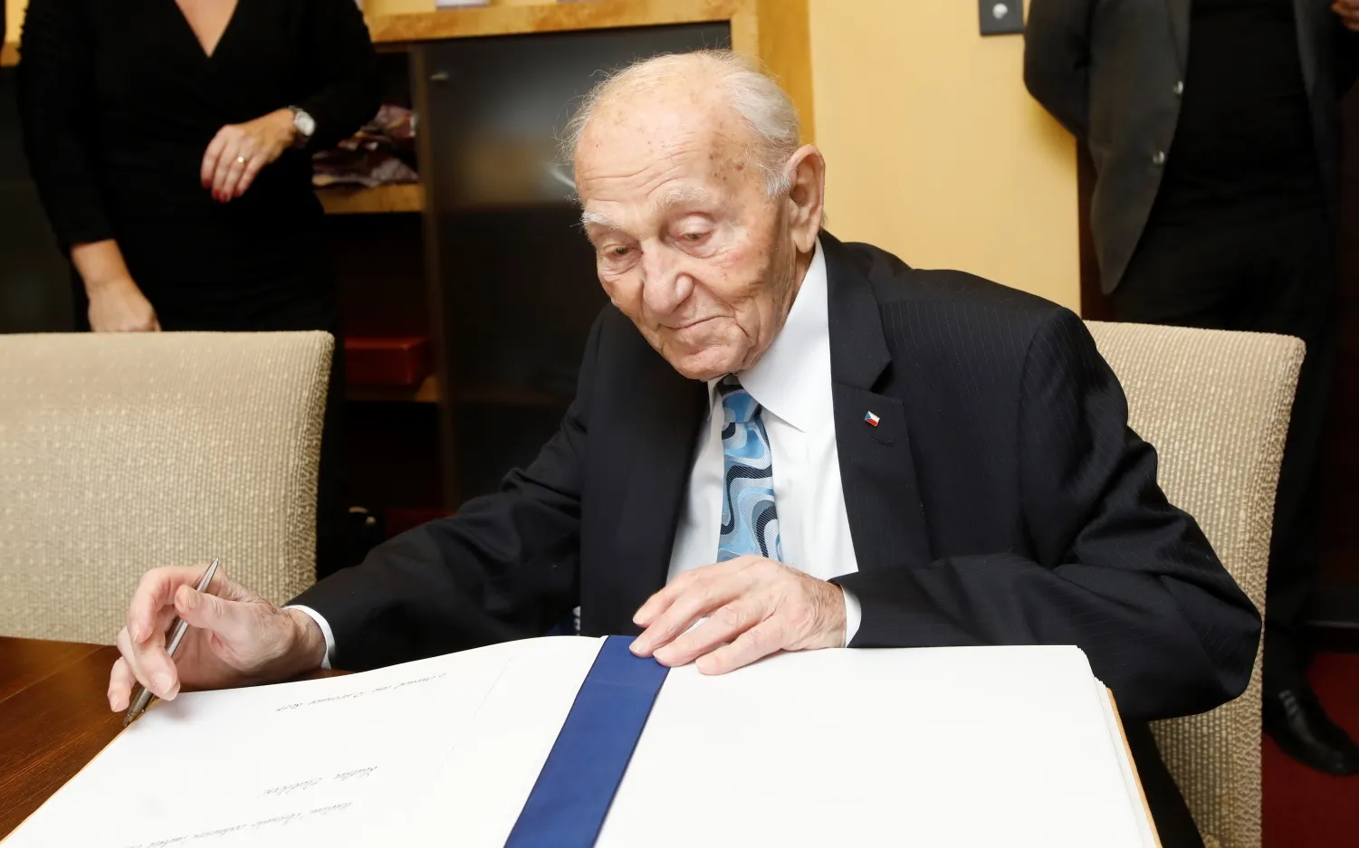 Zemřel čestný občan Ostravy, herec, režisér a publicista Luděk Eliáš