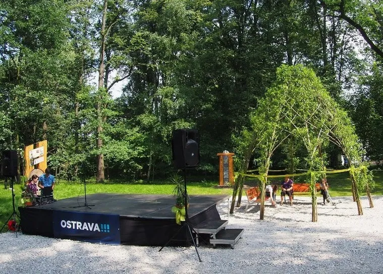 Obyvatelé založili v Hrabové park