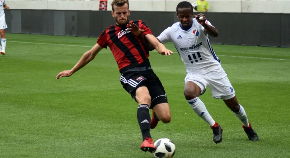 BANÍK VYHRÁL V TRNAVĚ