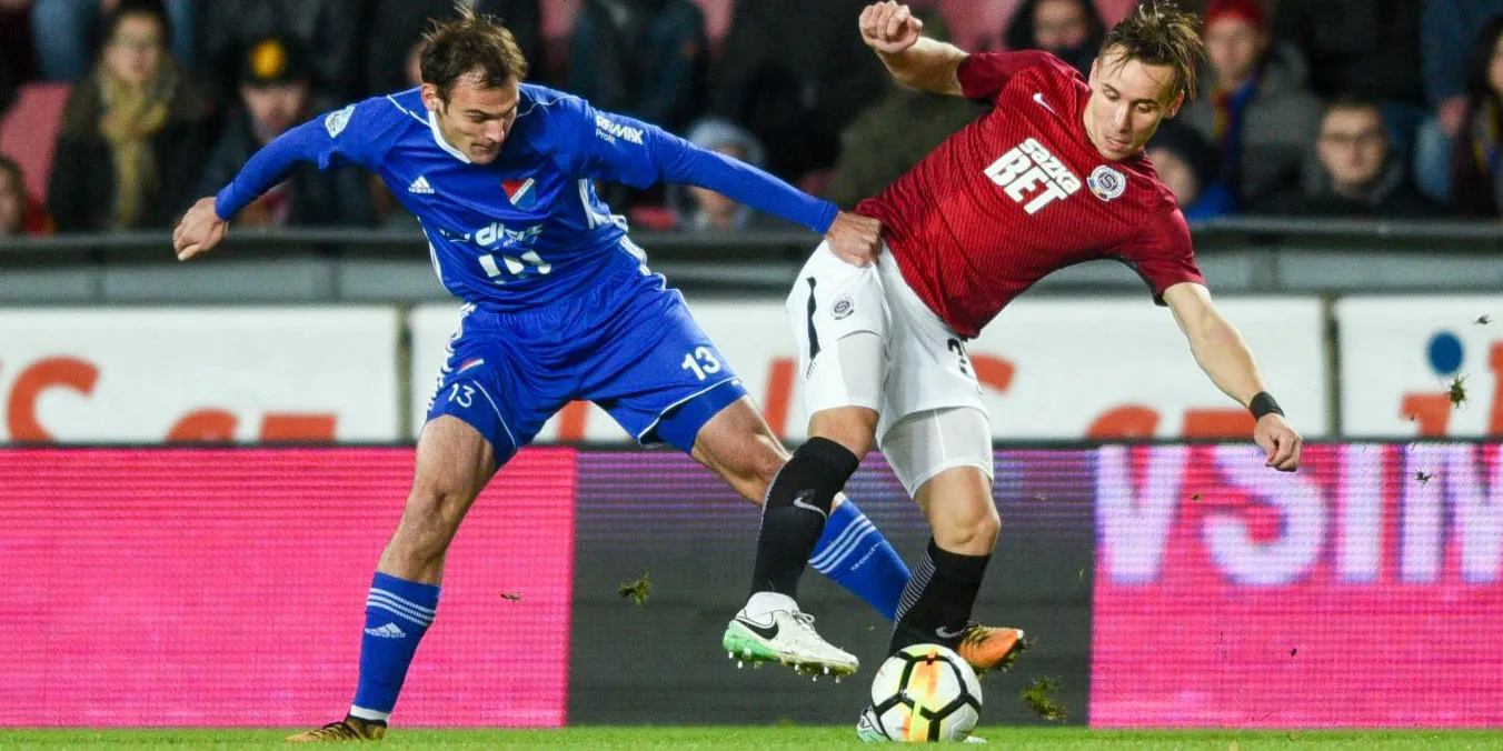 OLEKSANDER AZACKIJ ZAMÍŘIL DO GRUZIE