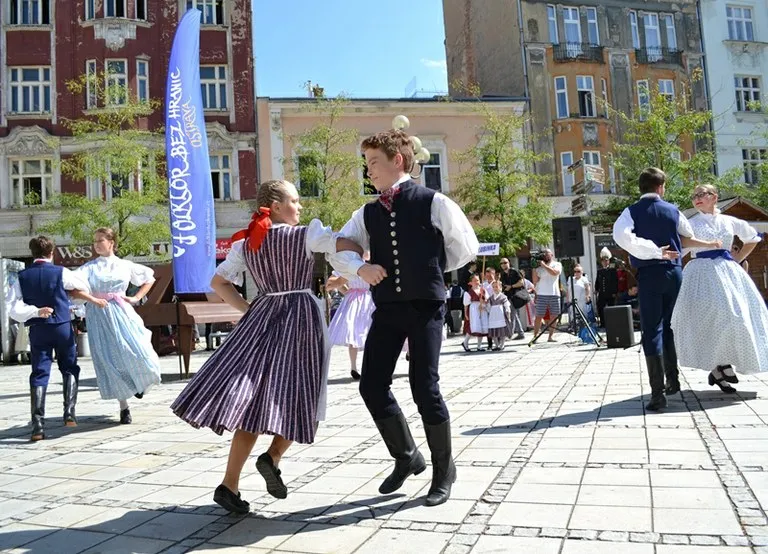 OSTRAVA ŽIJE FOLKLOREM