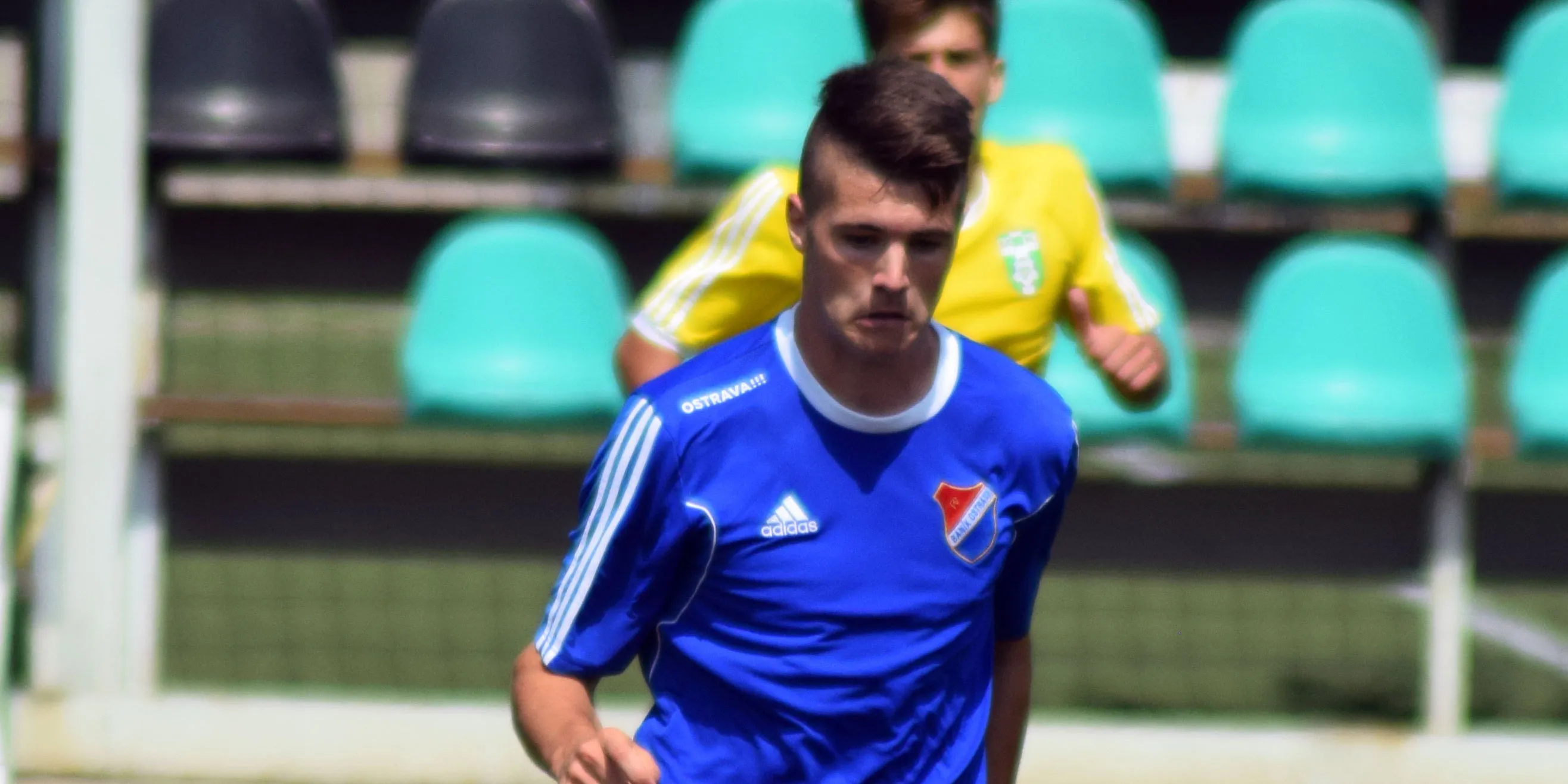 JUNIORKA UDOLALA POSÍLENOU KARVINOU 1:0
