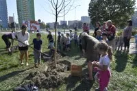 OSTRAVA-JIH VYSADÍ ČTYŘI LÍPY NA STÉ VÝROČÍ ZALOŽENÍ ČESKOSLOVENSKA