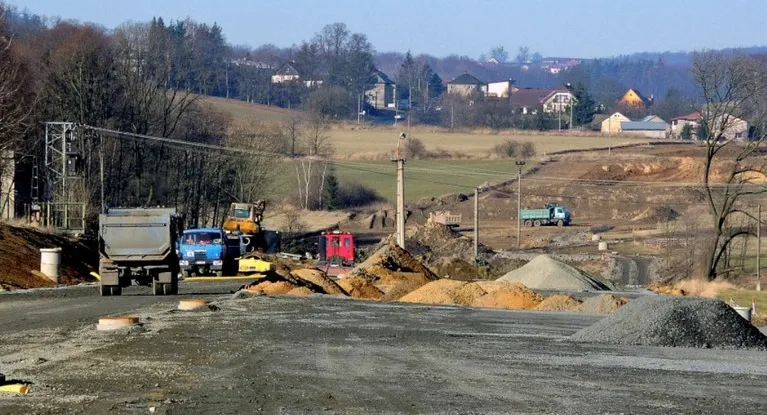DOHODA. PRODLOUŽENÁ RUDNÁ JE ODBLOKOVÁNA