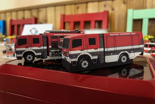 MEZINÁRODNÍ SOUTĚŽNÍ VÝSTAVA MODELÁŘŮ OPĚT V BĚLSKÉM LESE