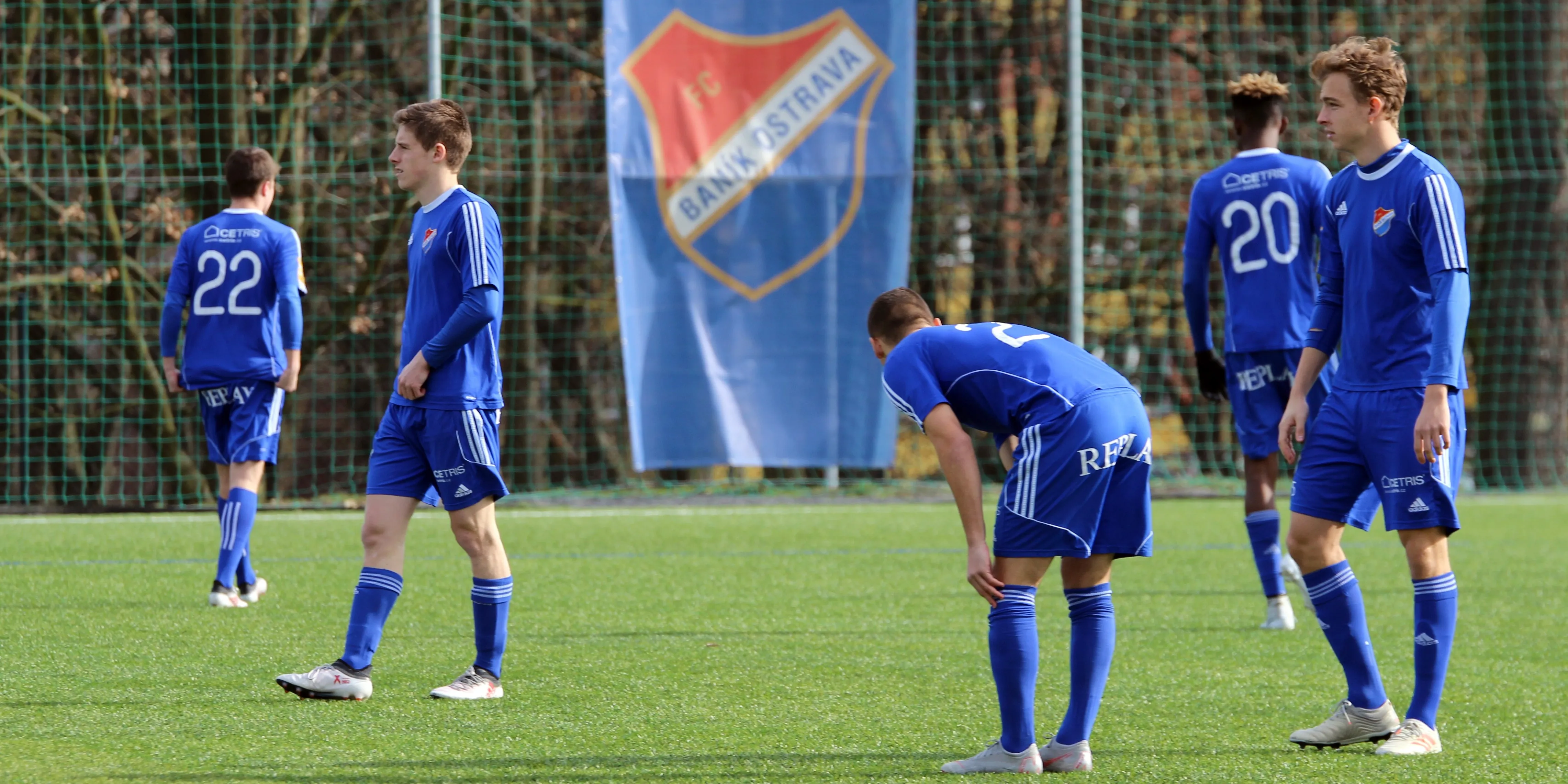 JUNIORKA HOSTÍ V PONDĚLÍ V RADVANICÍCH PLZEŇ