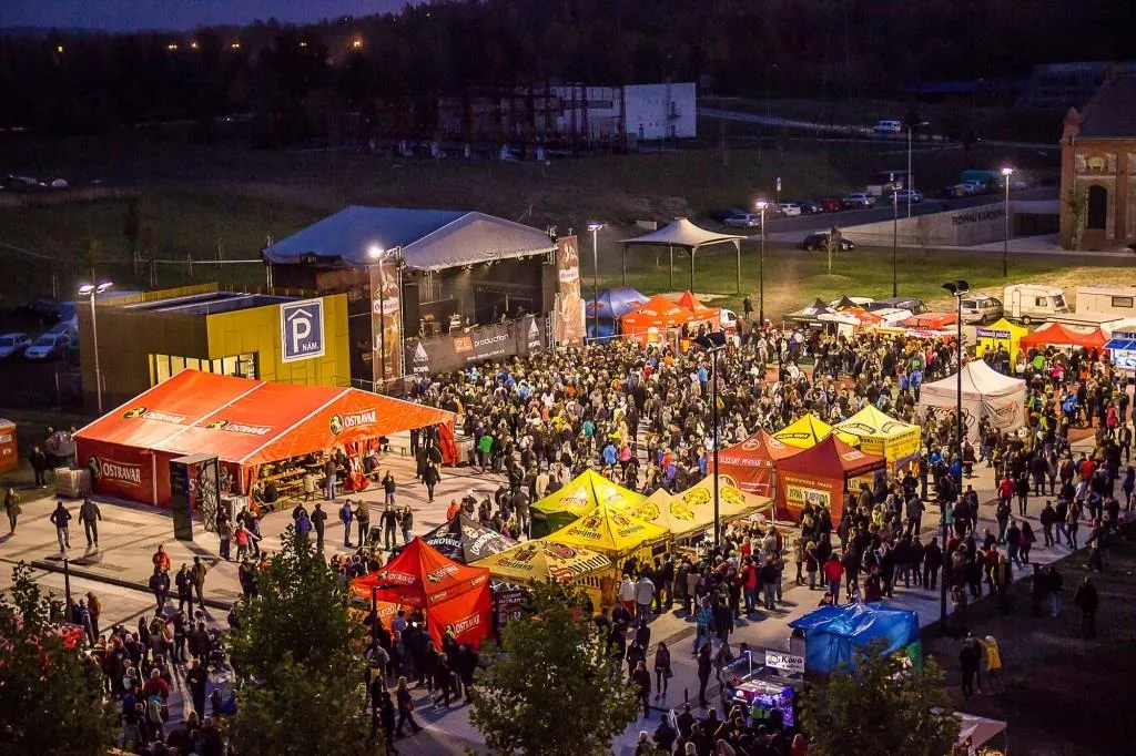 Boney M rozezpívá v říjnu pivní slavnosti Karolina Oktobeerfest. Předprodej startuje