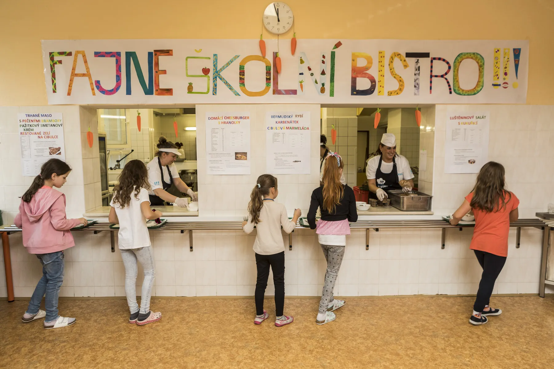 Fajne školní bistro bude pokračovat i v příštím roce