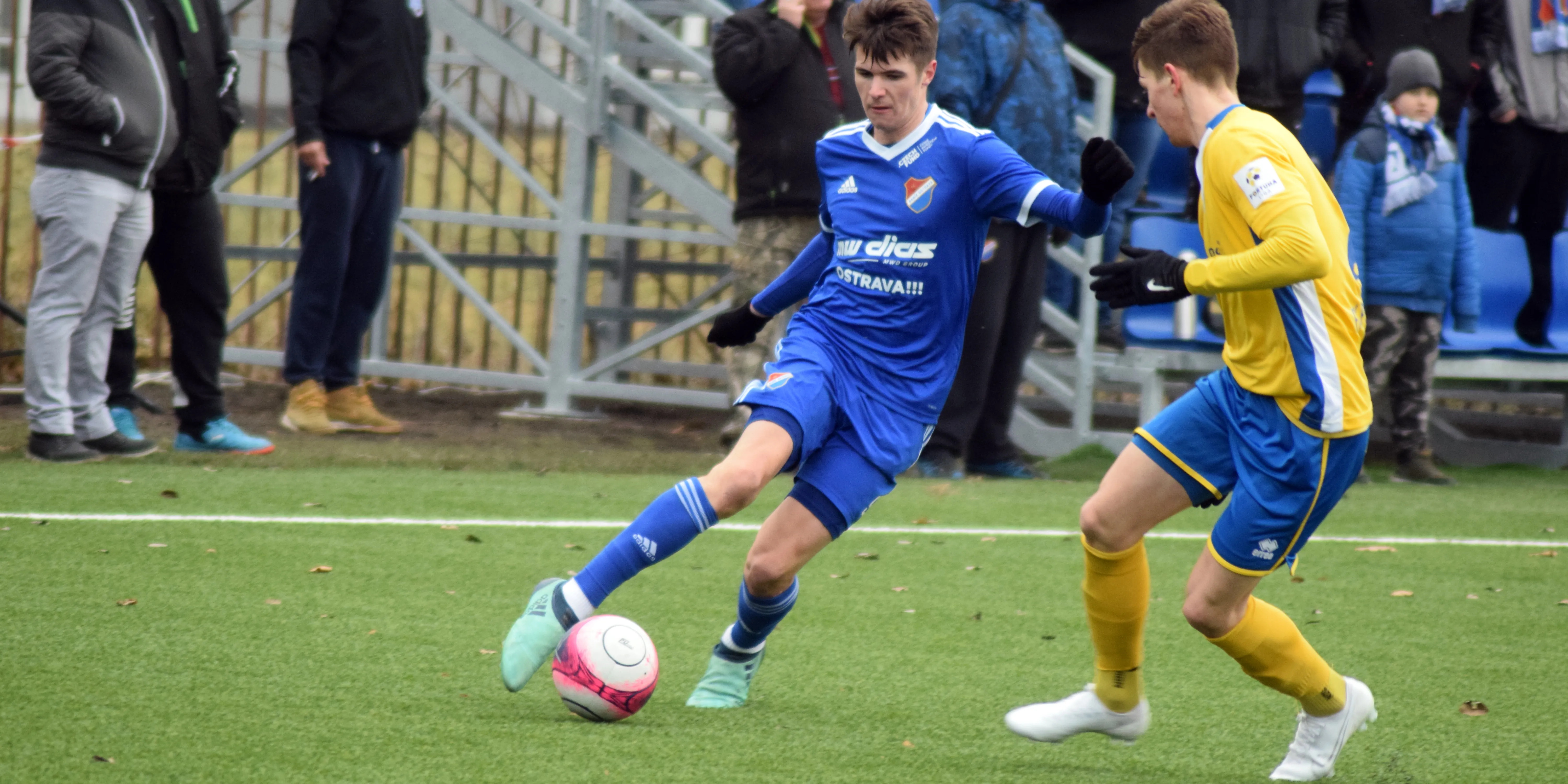 BANÍK S PŘEHLEDEM PORAZIL POHRONIE 4:1