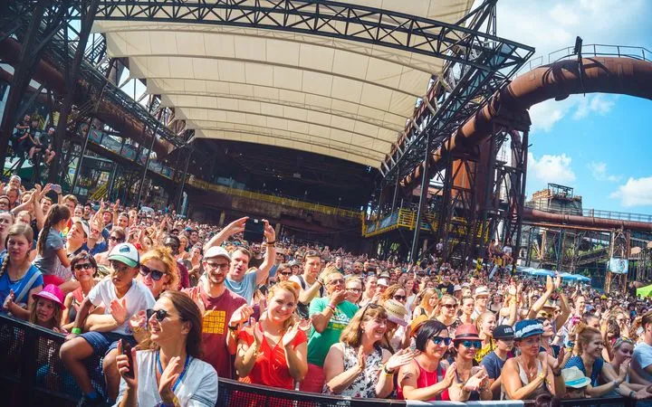 Festival Colours of Ostrava se přesouvá na červenec 2021, vstupenky zůstávají v platnosti