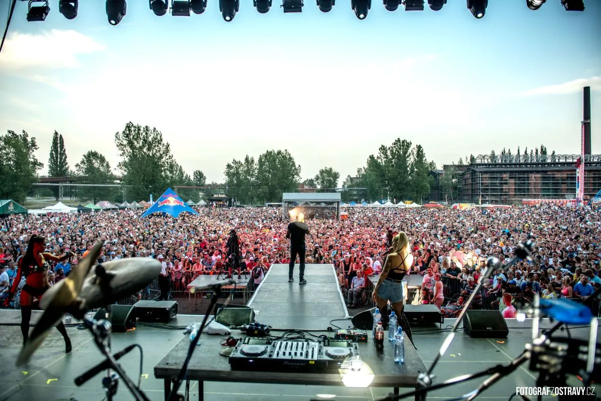OLDIES FESTIVAL SE LETOS NEUSKUTEČNÍ