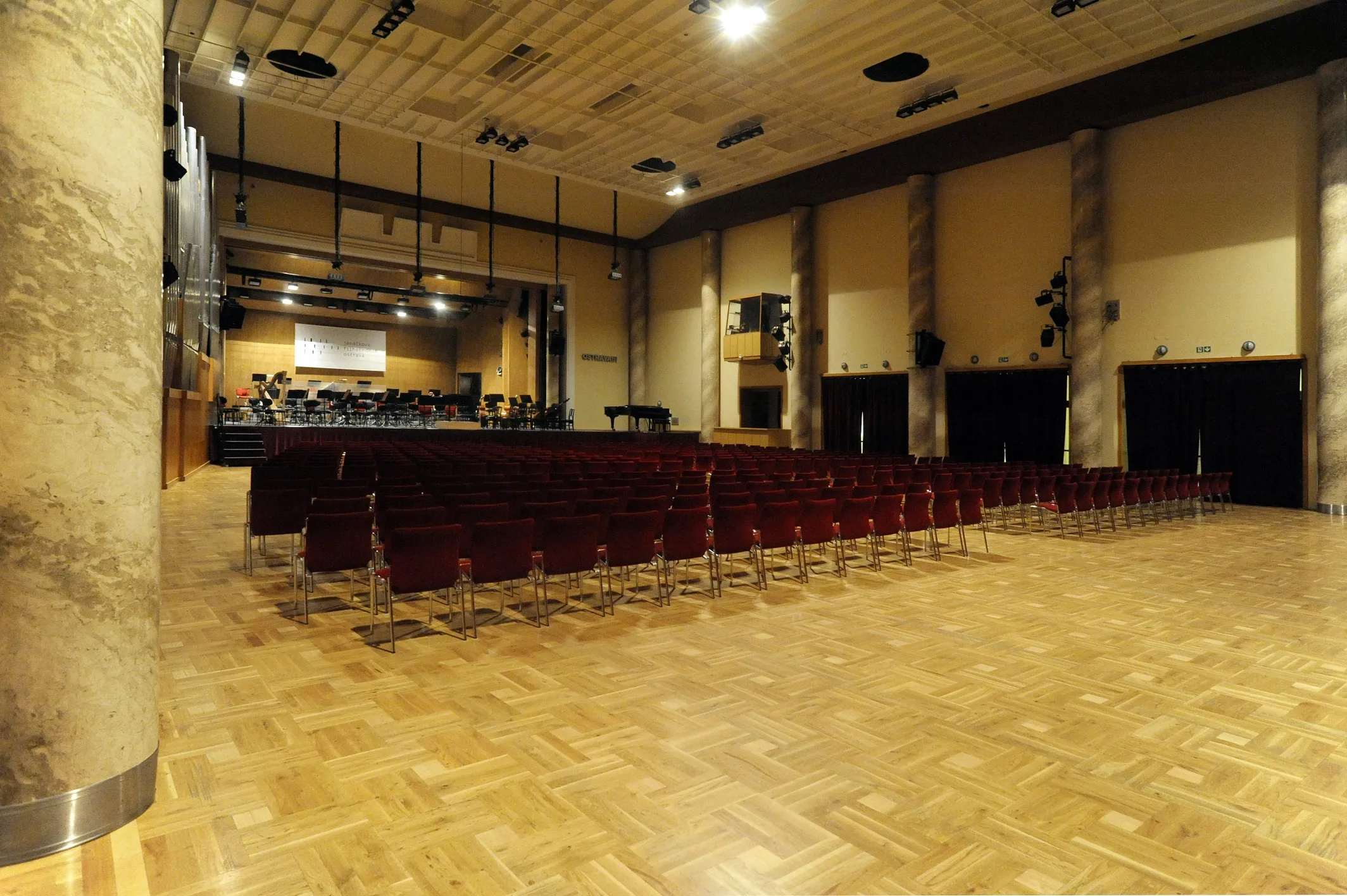 Koncerty Janáčkovy filharmonie Ostrava až do konce června pouze online