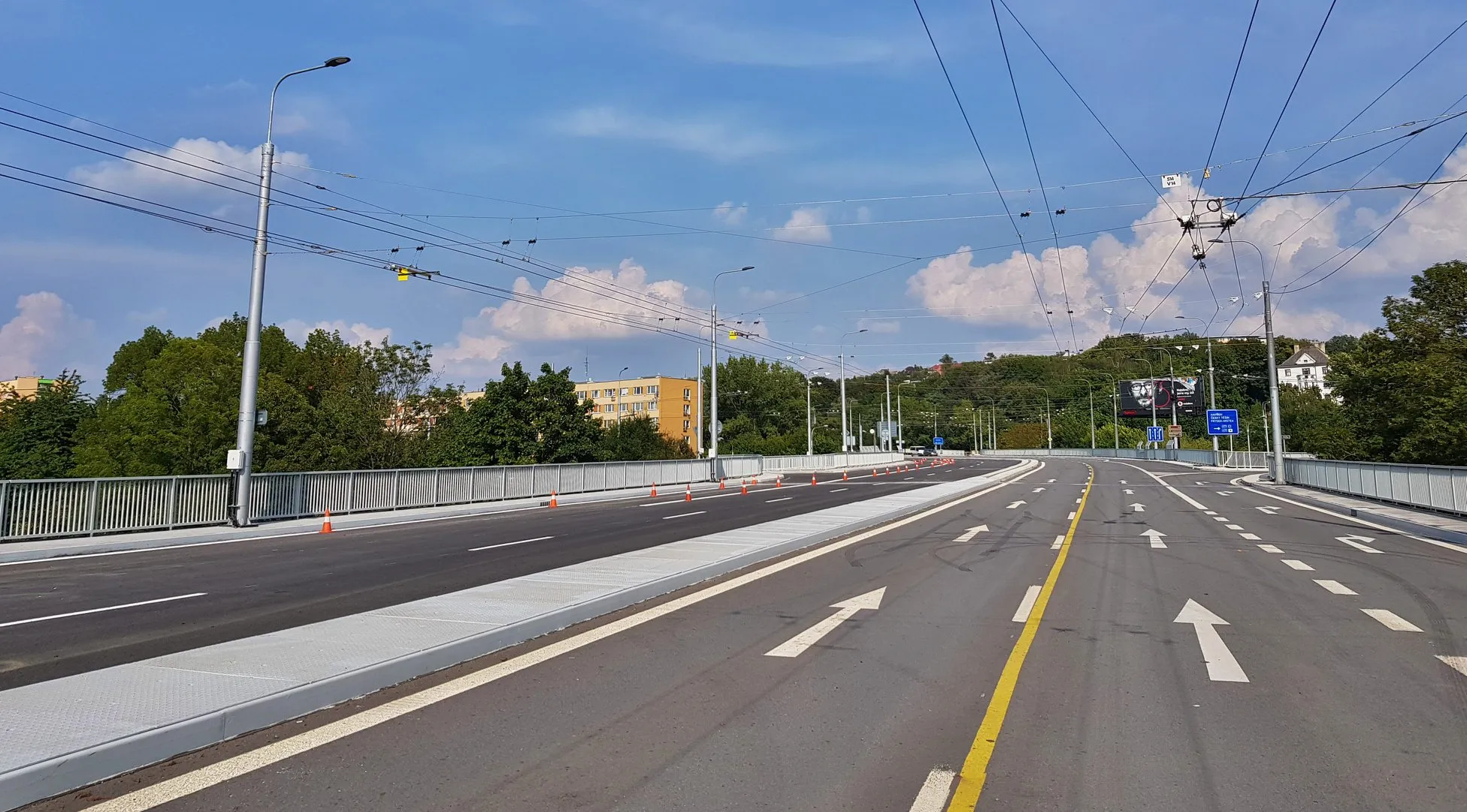 Obří rekonstrukce estakády Bazaly v Ostravě skončila. Řidiče čeká komfortní a bezpečná jízda
