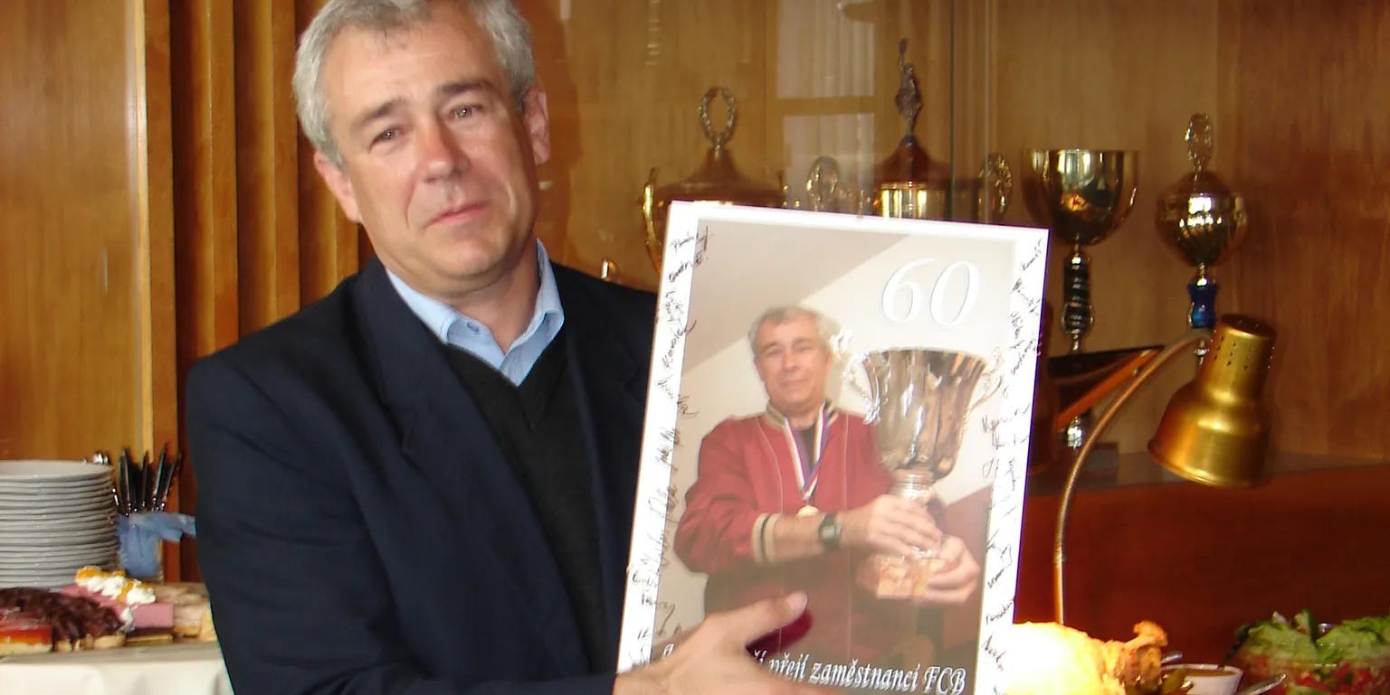BANÍK SMUTNÍ, ZEMŘEL JAROSLAV JANOŠ