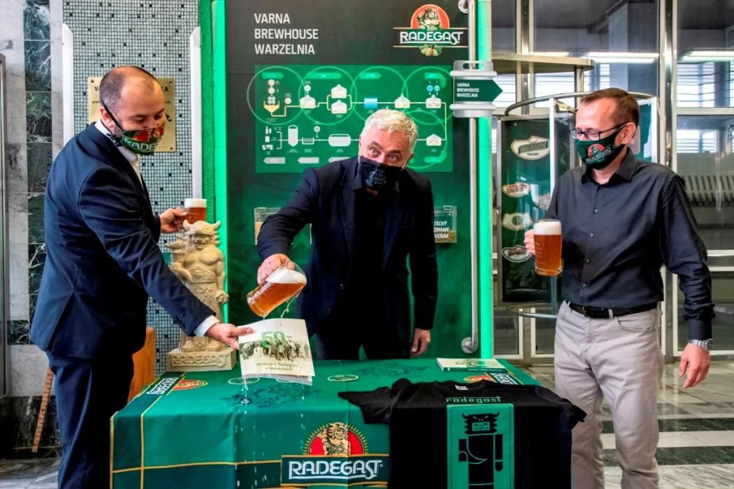 Život je hořký. Vyšla kniha 50 let pivovaru Radegast
