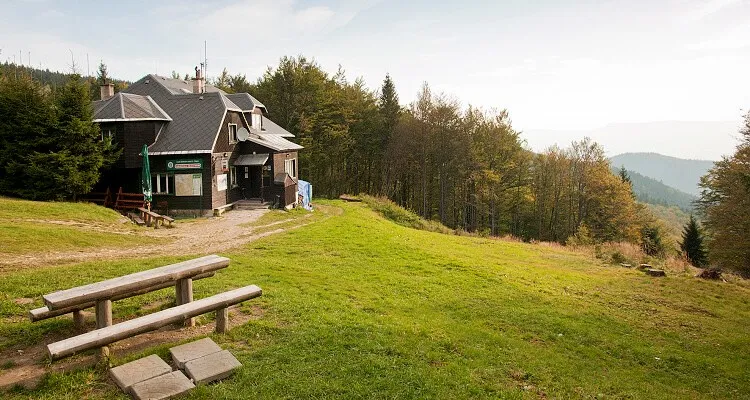 Veřejnost rozdělila 100 000 Kč. Nejvíc hlasů v programu Radegast lidem získal projekt na úsporu vody v turistické chatě z roku 1935