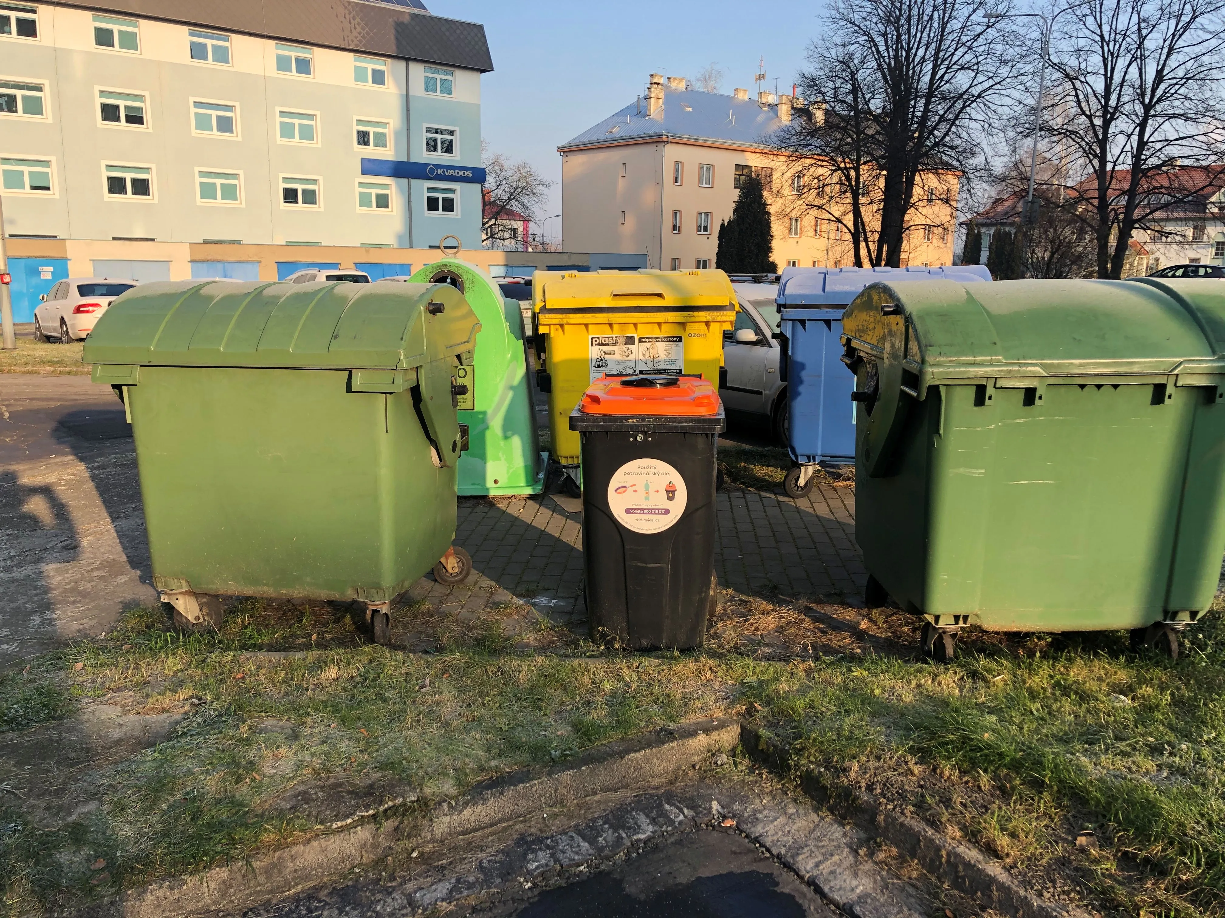 Kontejnery na sběr jedlých tuků a olejů jsou ode dneška v celé Ostravě
