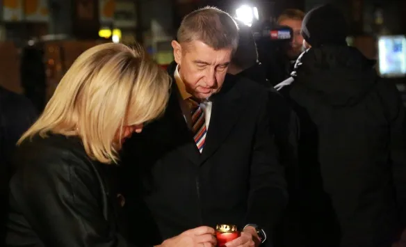 Premiér, ministři i Úřad vlády ČR se zapojují do oslav 17. listopadu