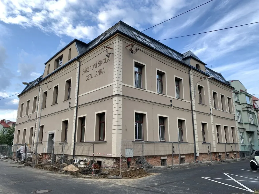 HISTORICKÁ BUDOVA V KLICPEROVĚ ULICI ÚSPĚŠNĚ PROŠLA REKONSTRUKCÍ