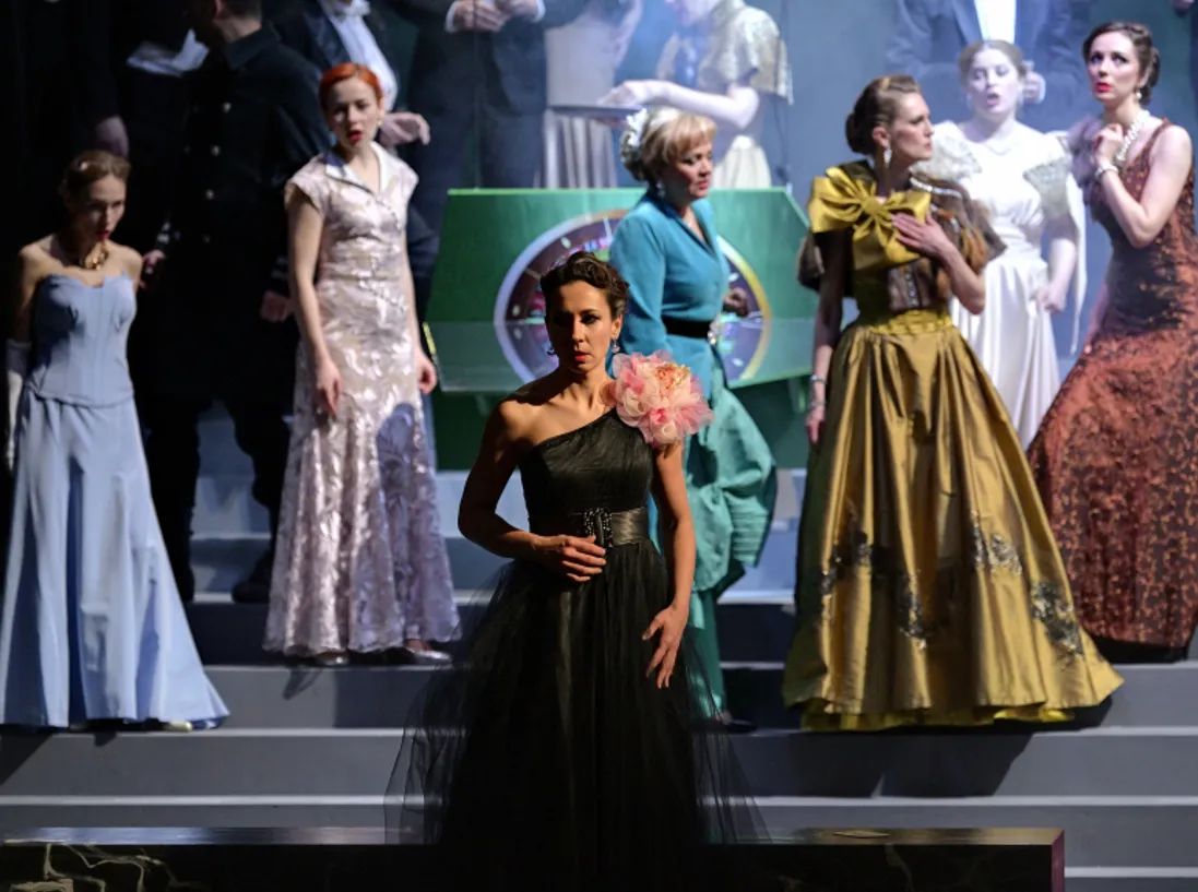 MASSENETOVA OPERA MANON POPRVÉ V OSTRAVĚ VE FRANCOUZSKÉM ORIGINÁLE  A S FRANCOUZSKÝM DIRIGENTEM