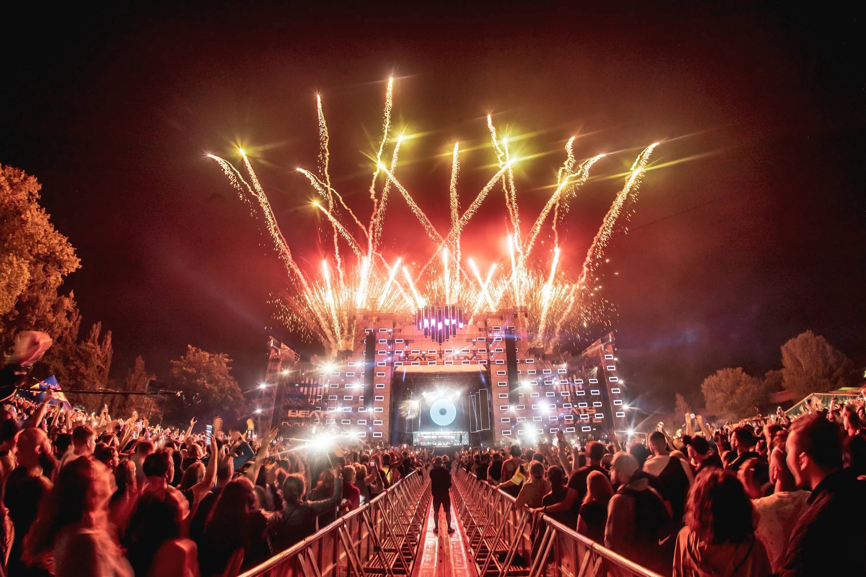 Druhý den festivalu Beats for Love lámal rekordy!