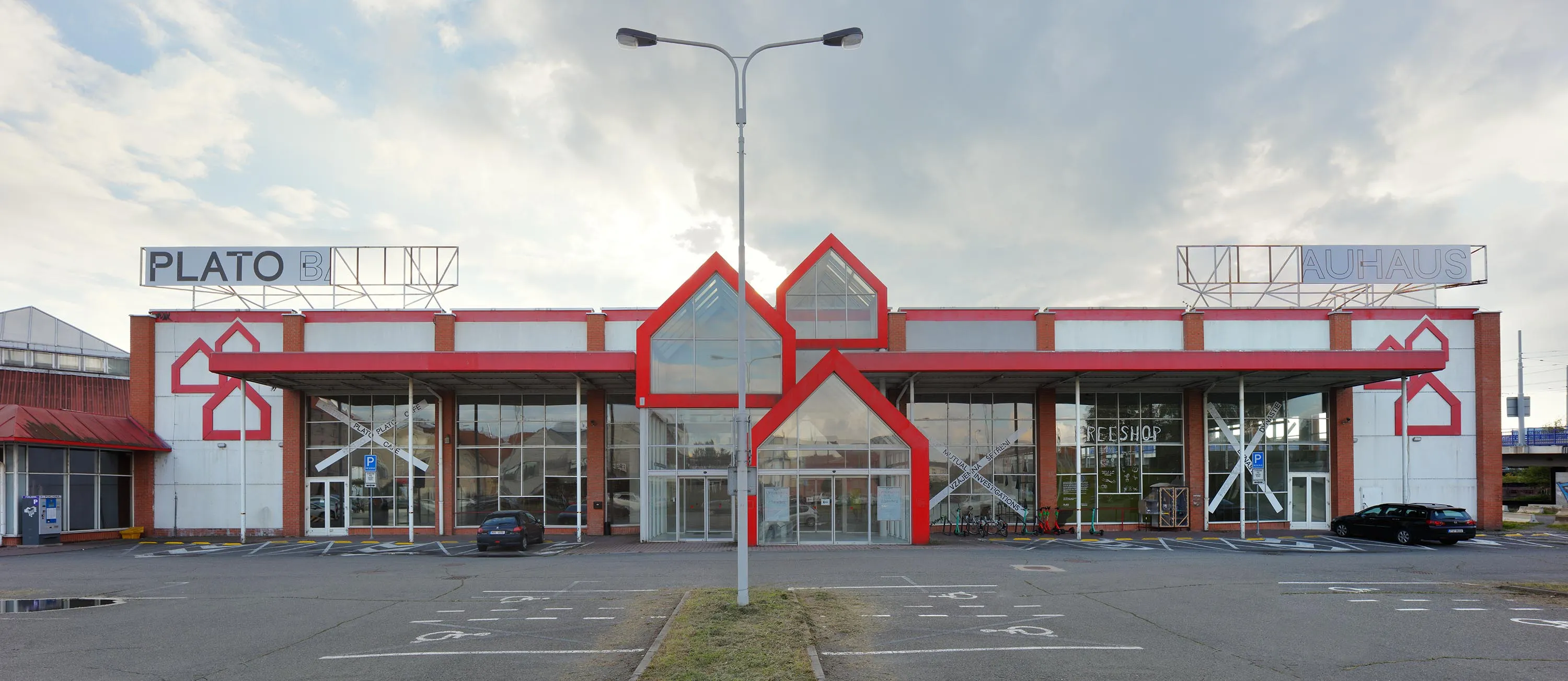Experimentální prostor PLATO Bauhaus bude nově sloužit řadě kulturních institucí
