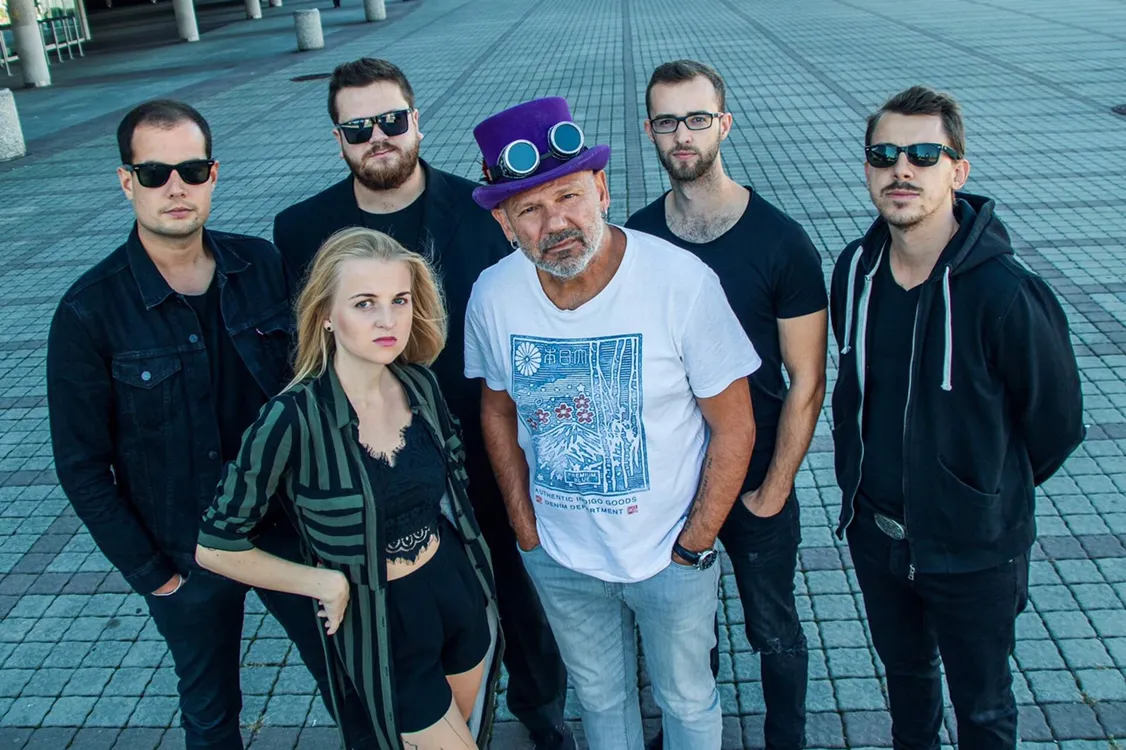 Festival Souznění vyvrcholí celodenním programem v Kozlovicích a působivou „Cestou světla“ v Hukvaldech