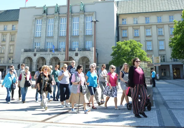 Následující dvě neděle budou v Ostravě ve znamení komentovaných procházek