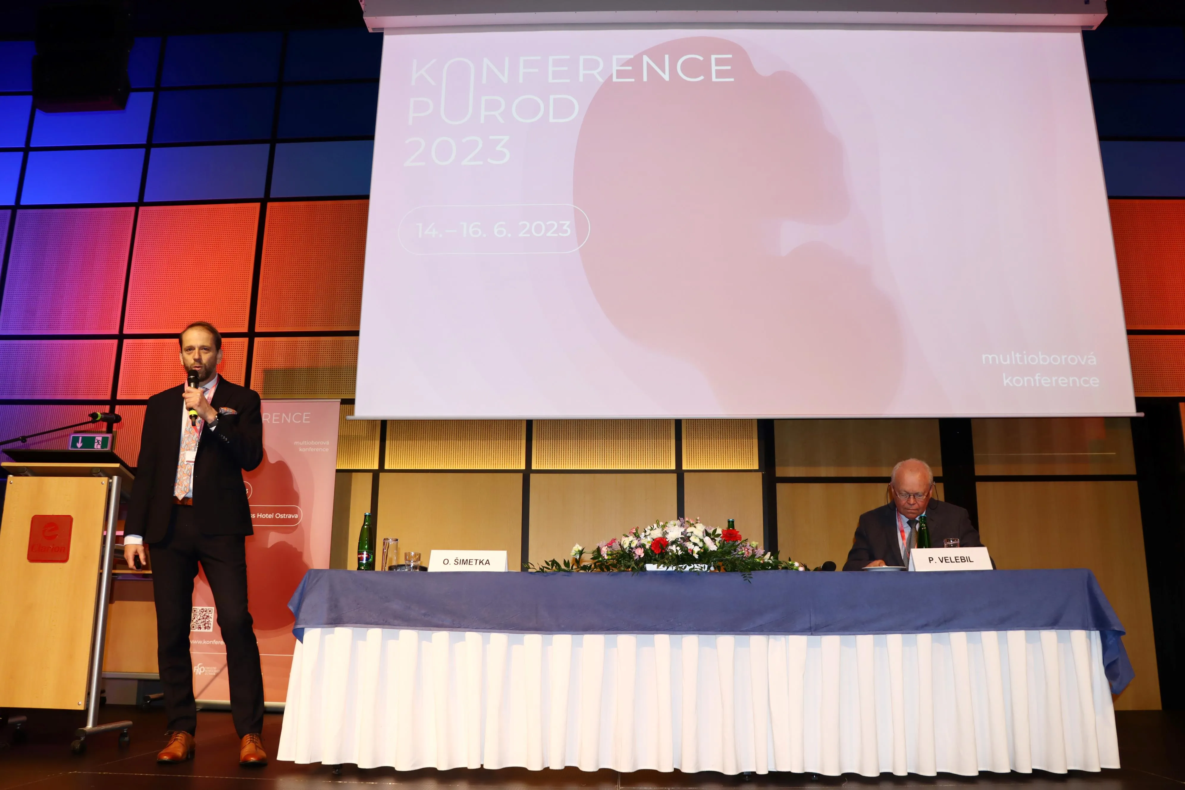 Konference Porod 2023 otevírá téma císařských řezů