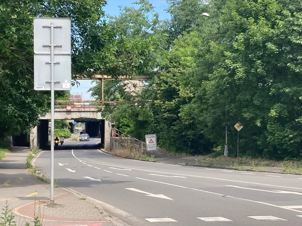 Ostravské komunikace opravují Švermovu ulici
