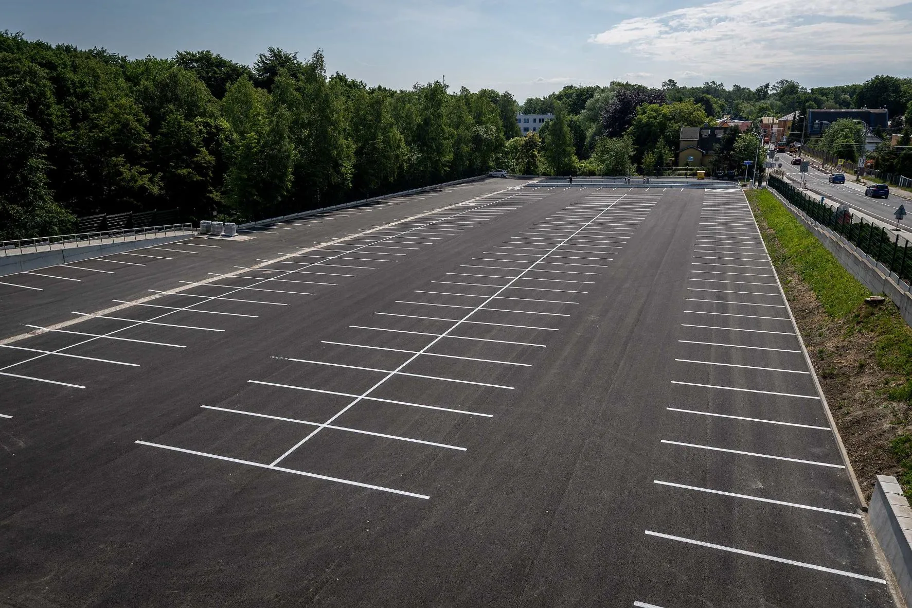 Nový parkovací dům u zoo nabídne téměř 200 parkovacích míst