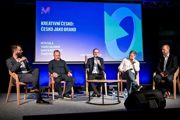 Česko jako brand. Premiér Fiala diskutoval na Colours of Ostrava