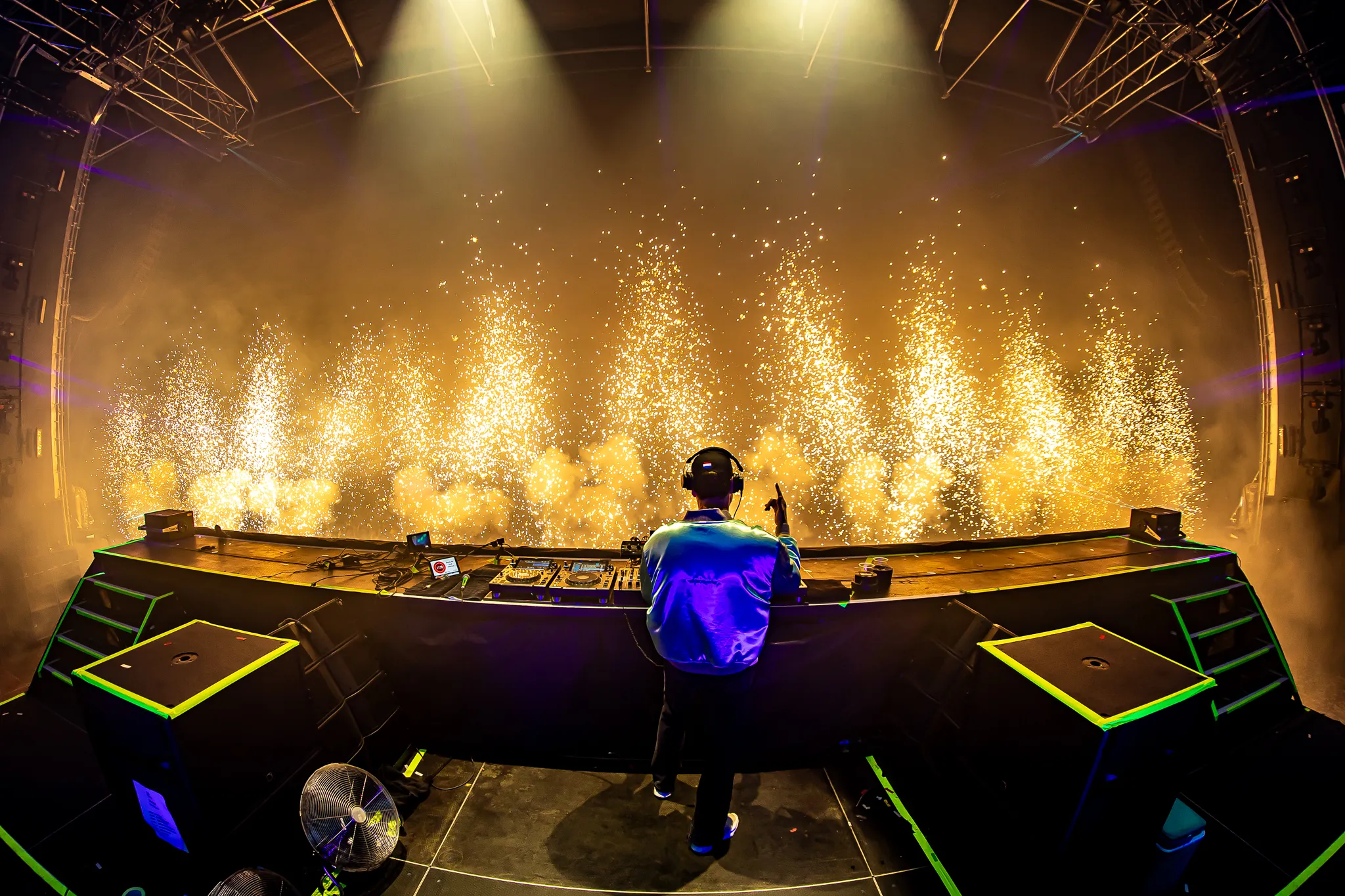 Díky skvostnému Tiëstovi vykoupili fanoušci všechny vstupenky festivalu Beats for Love !!!
