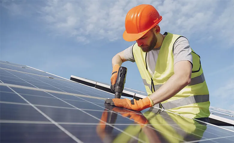 V Kopřivnici zahájí výrobu fotovoltaických panelů