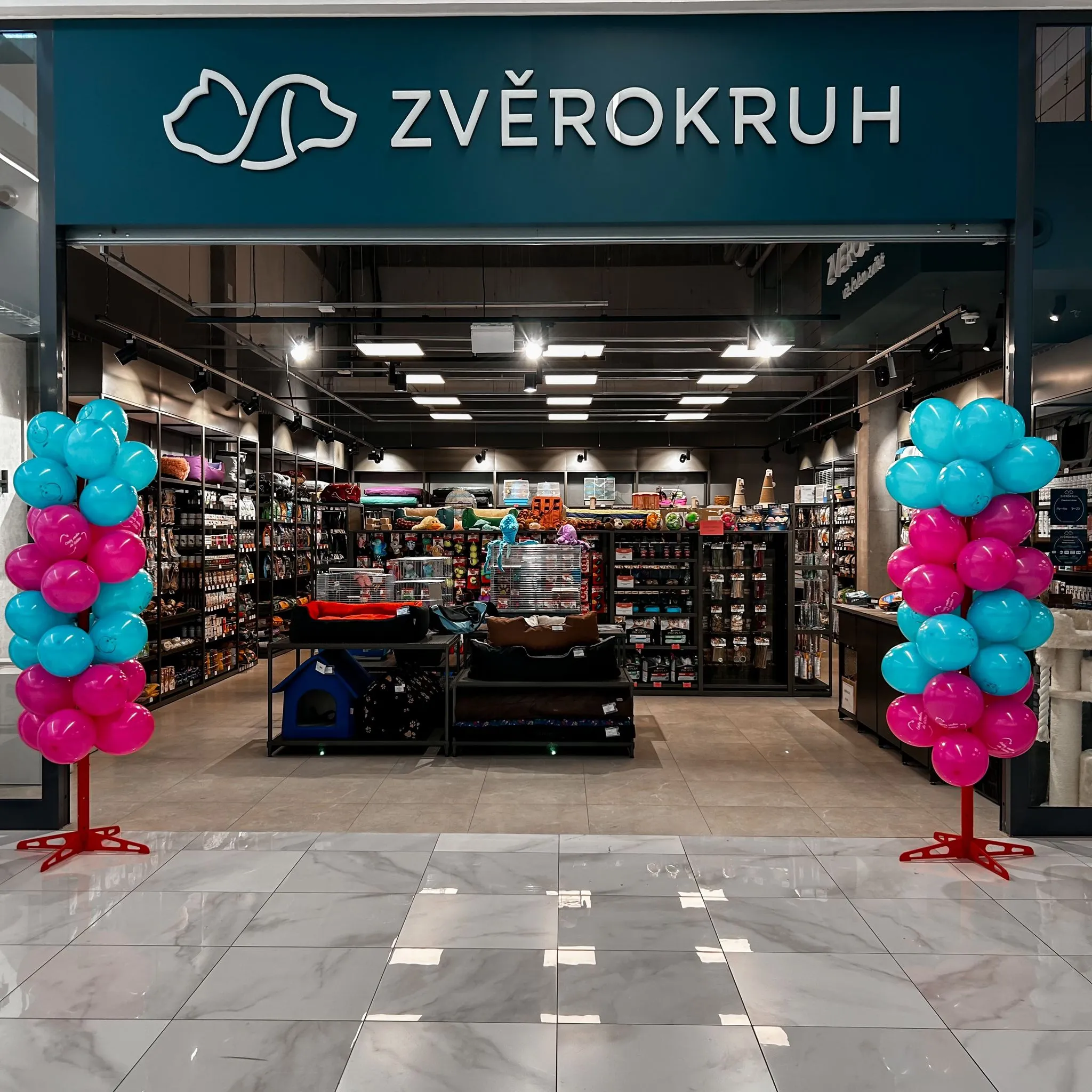 ZVĚROKRUH otevřel novou prodejnu v Nákupním centru Géčko Ostrava