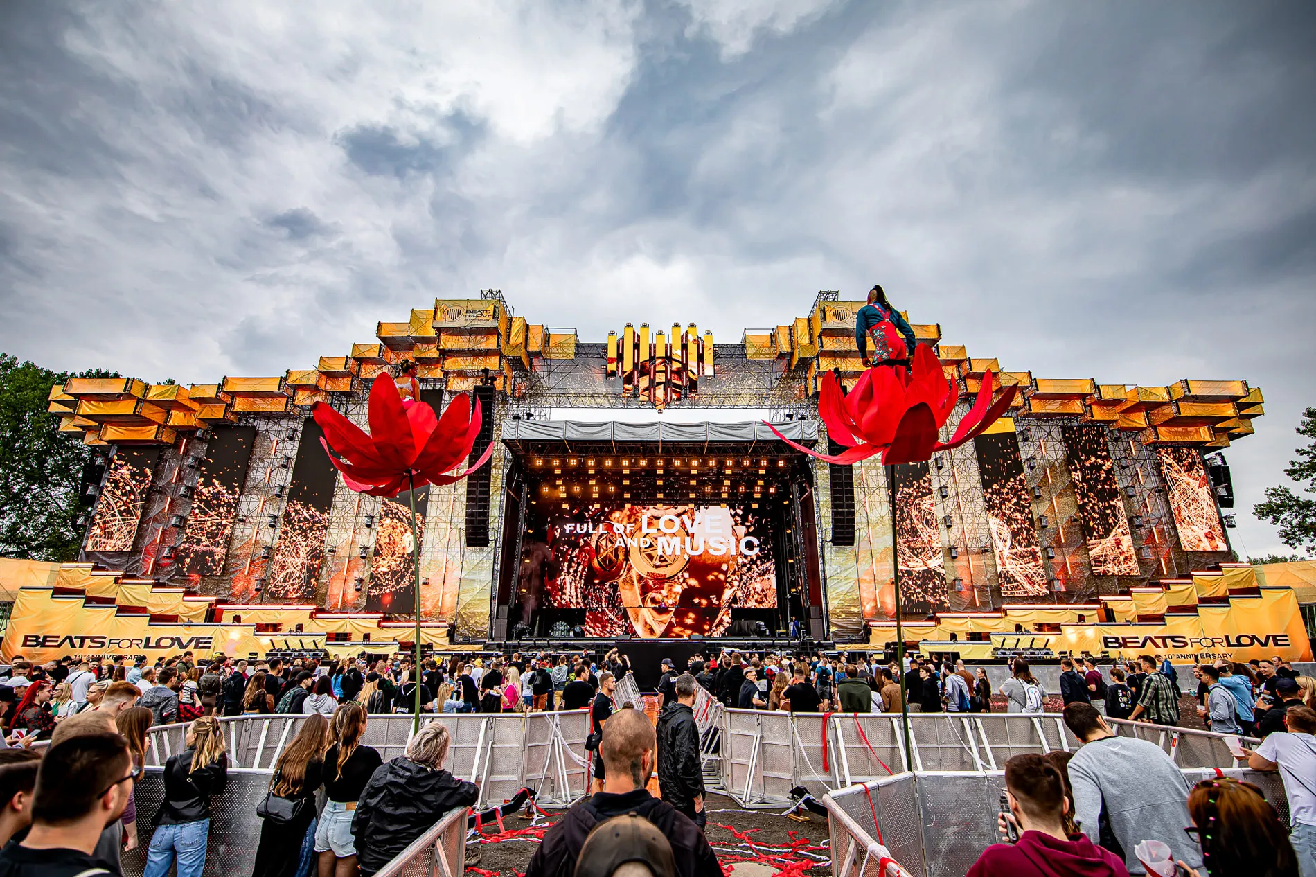 Taneční hudba odehnala mraky. V Ostravě začal 10. ročník festivalu Beatsfor Love