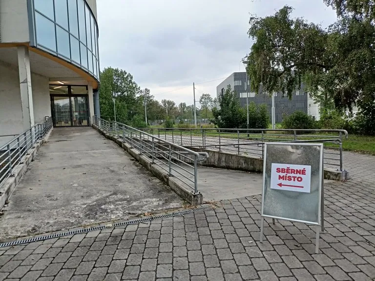 Sběrné místo města Ostravy pro pomoc při povodních najdete na Černé louce