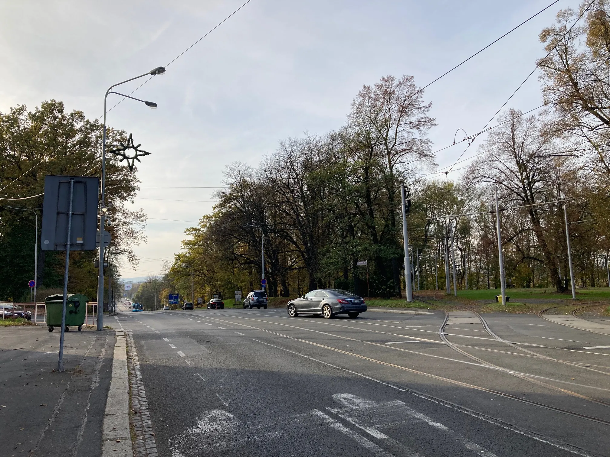 Řidiči a cyklisté v Ostravě neprojedou z Hulváckého kopce k vodárně