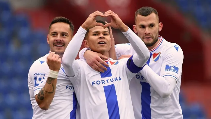 Na počest veteránům: Baník - Dukla 6:0!