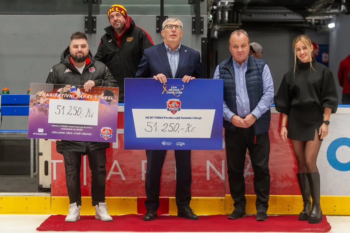 Charitativní utkání NAPLŇME RT TORAX ARENU vyneslo 102 500 Kč
