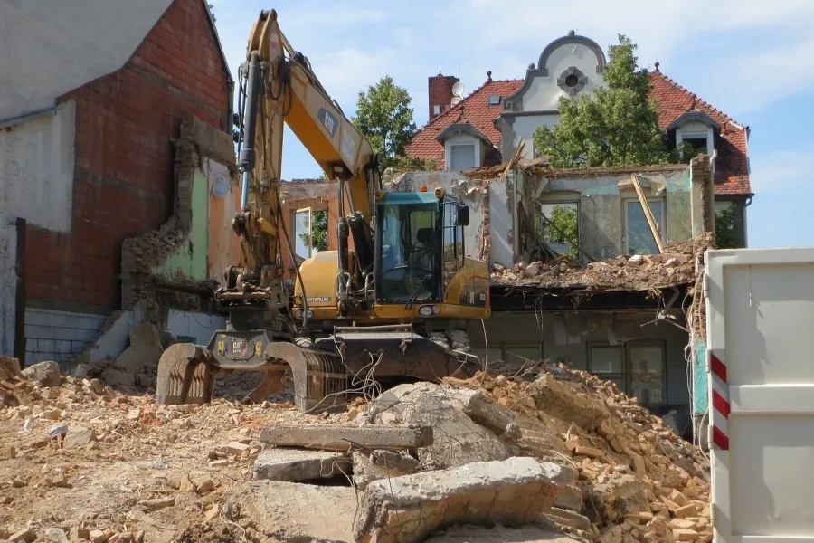 Až 3 miliony korun mohou od státu získat lidé, kterým vloni na podzim poničila povodeň bydlení. Začal příjem žádostí