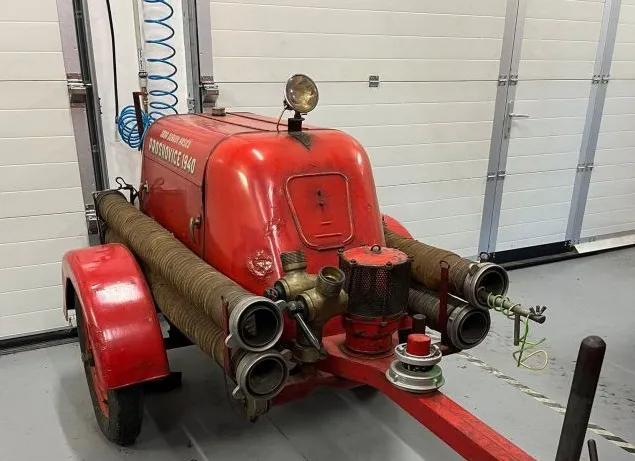 Renovace historické hasičské požární stříkačky z Proskovic má zelenou