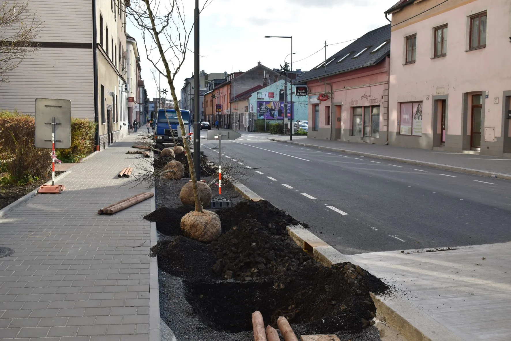 Práce na ulici Přemyslovců spějí do finále, zítra bude komunikace zprovozněna pro městskou hromadnou dopravu