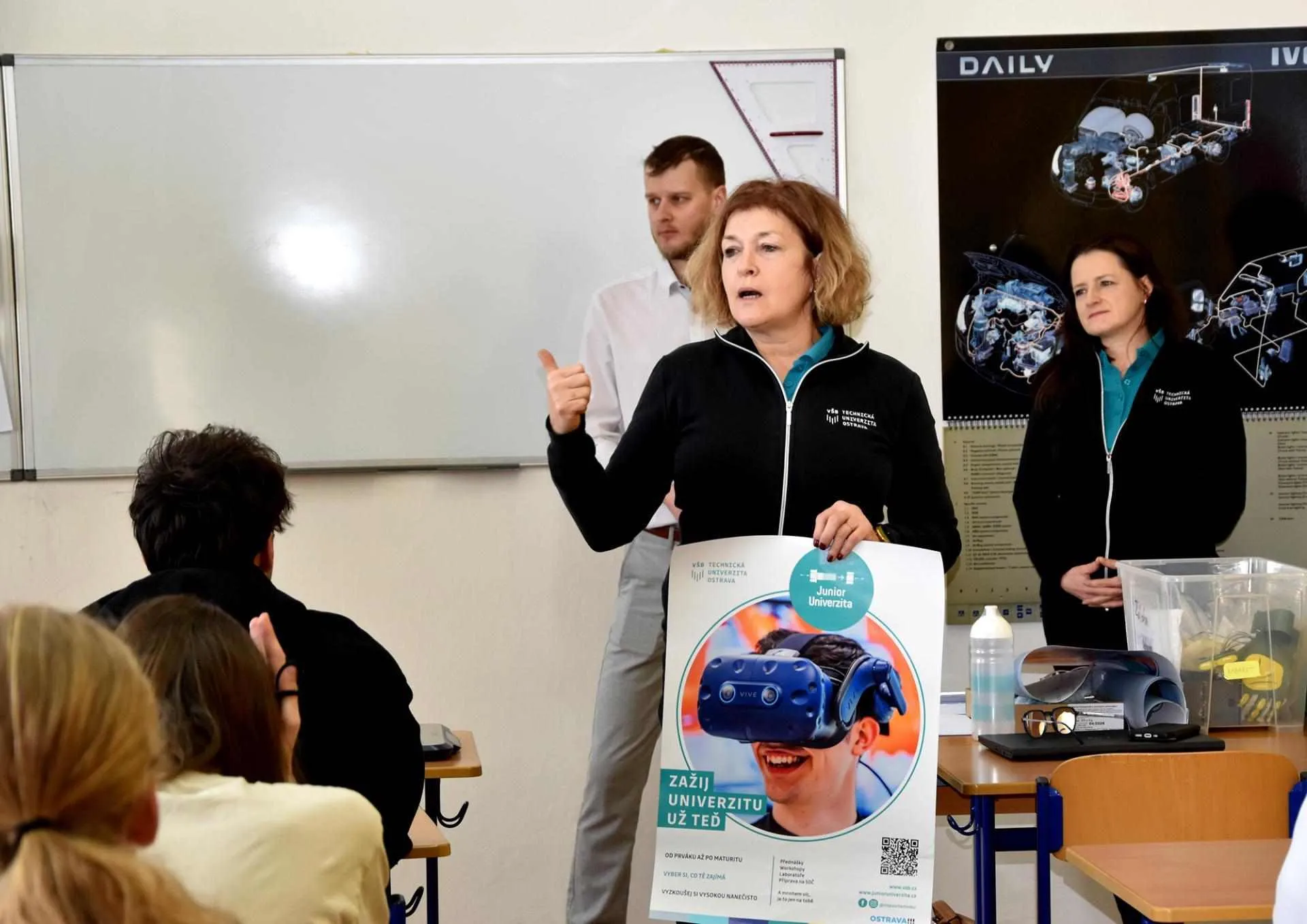 Proč je ocel nenahraditelná, vysvětlí série přednášek pro středoškoláky v kraji